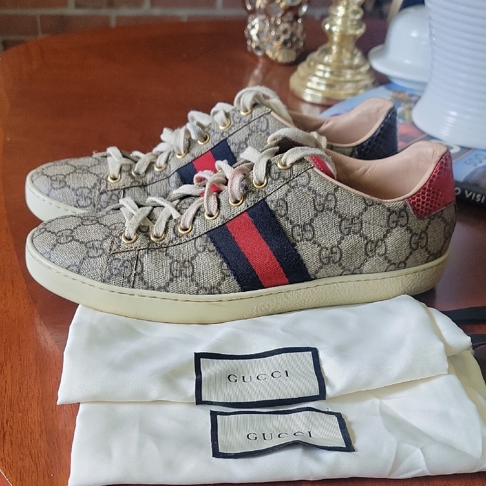 Gucci Ace GG
